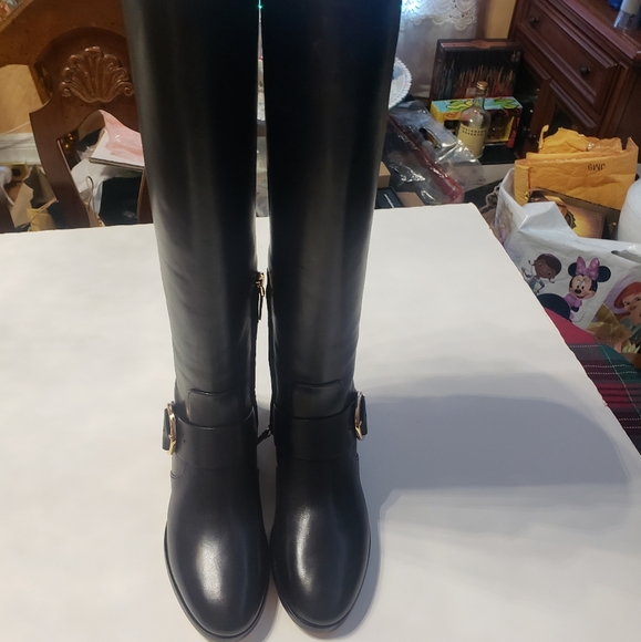 Tory Burch Black & Gold Leather Riding Boots 6.5M - Picture 3 of 8